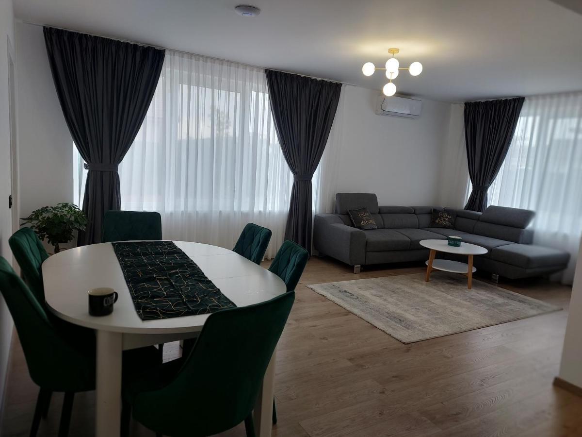 Hotel Casa Abiiani Oradea Zewnętrze zdjęcie