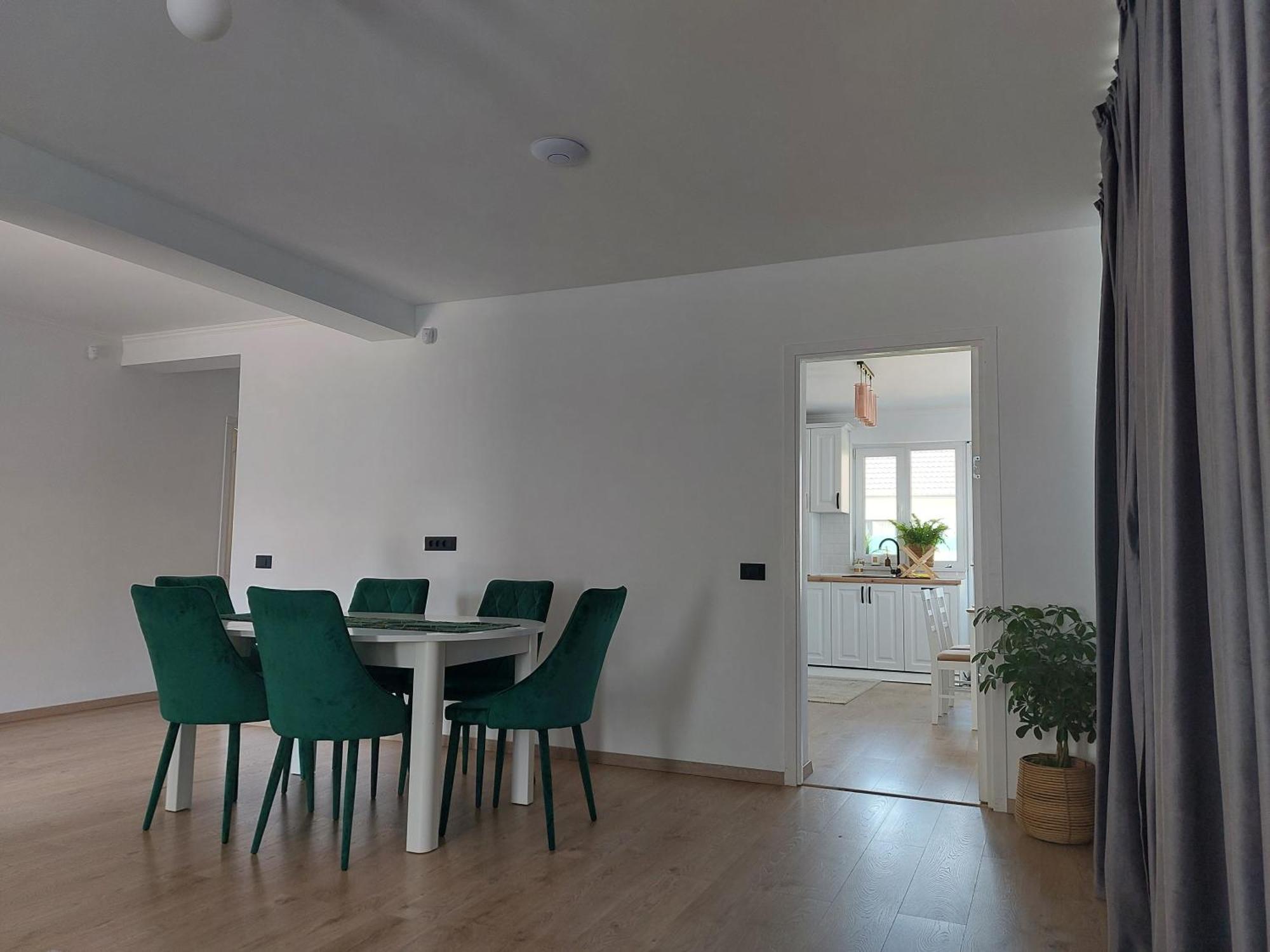 Hotel Casa Abiiani Oradea Zewnętrze zdjęcie