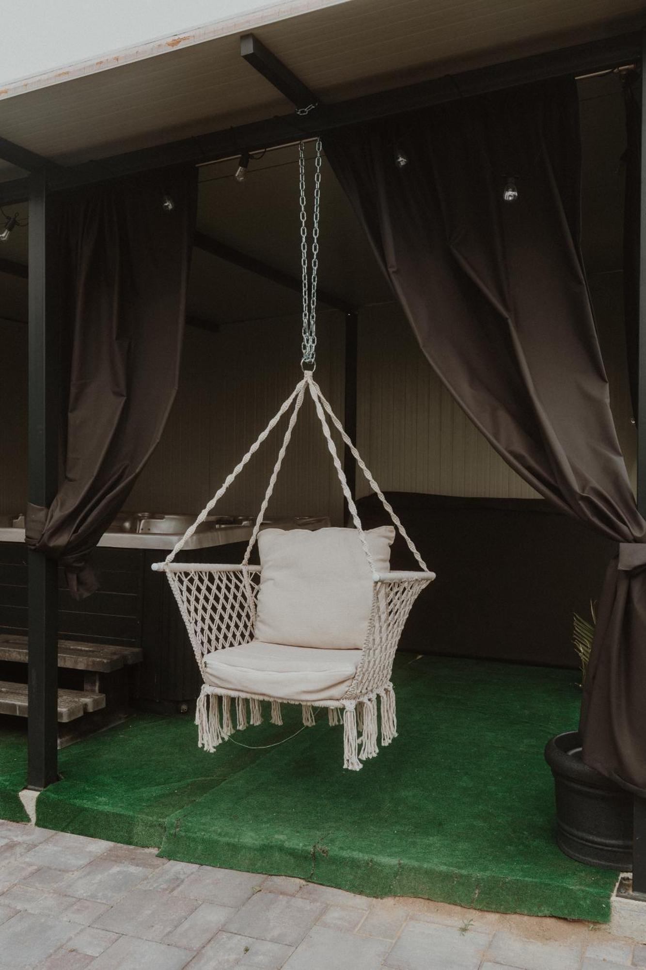 Hotel Casa Abiiani Oradea Zewnętrze zdjęcie