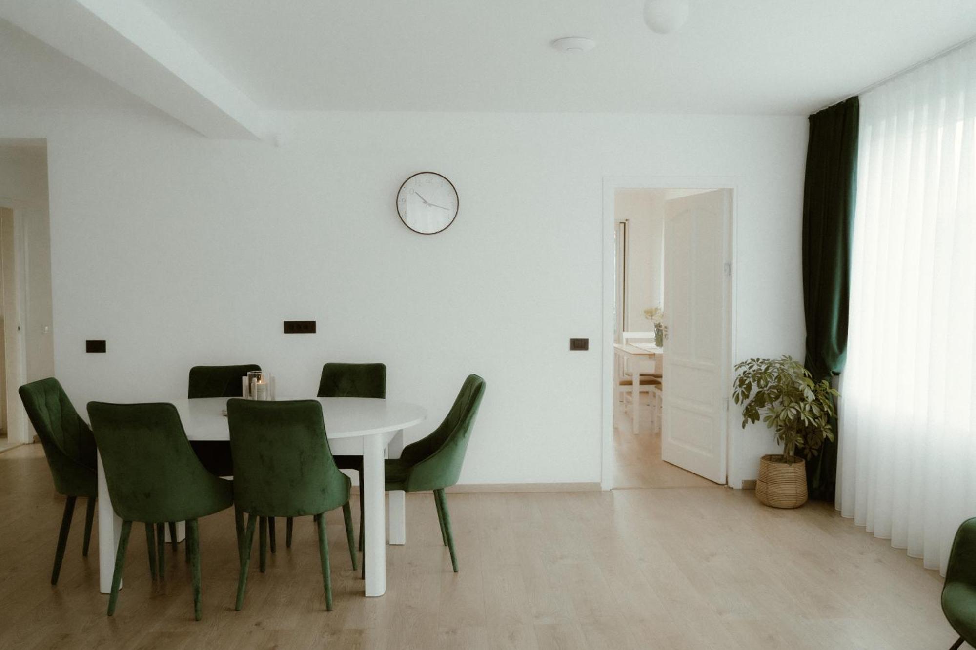 Hotel Casa Abiiani Oradea Zewnętrze zdjęcie